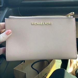Michael Kors wallet/phone case
